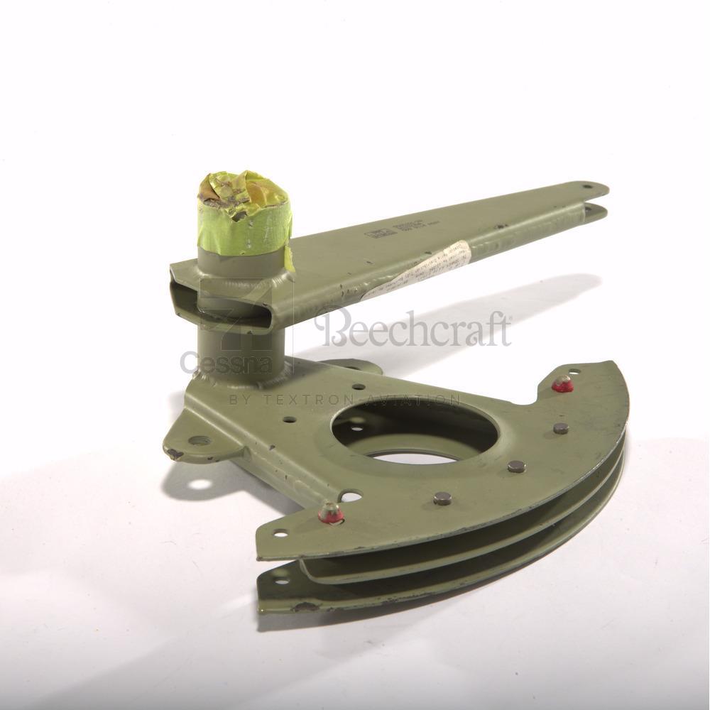 BELLCRANK ASSEMBLY, CENTER LH
