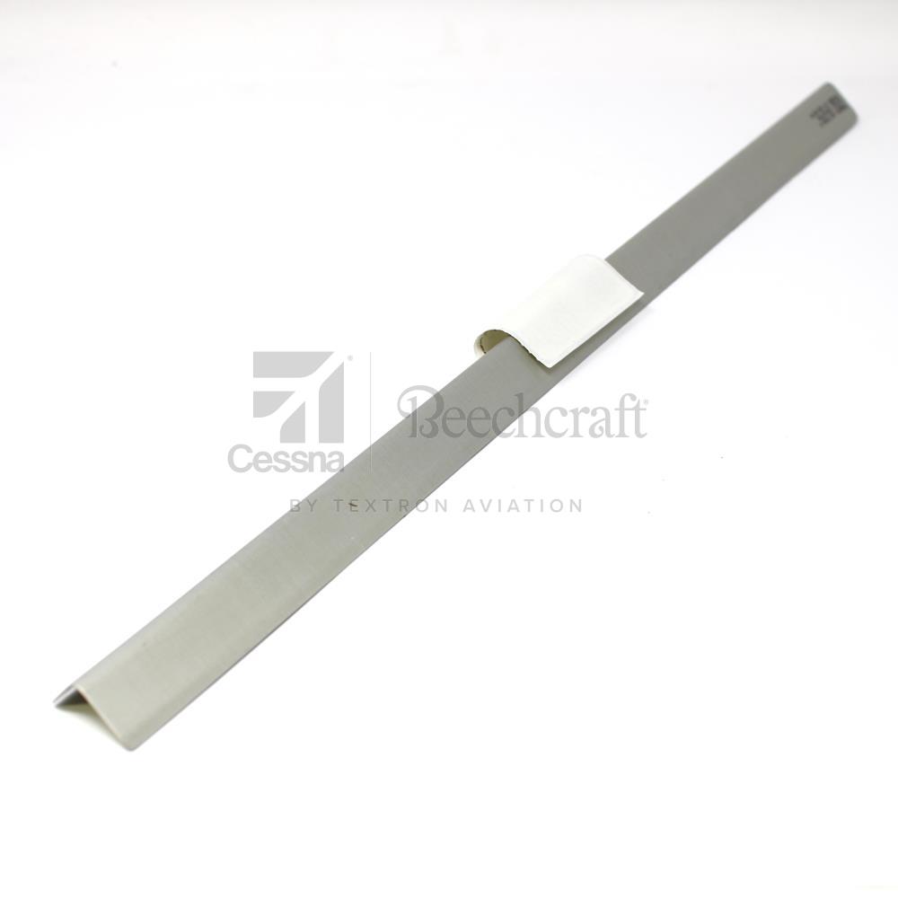 2617069-4|TRIM STRIP