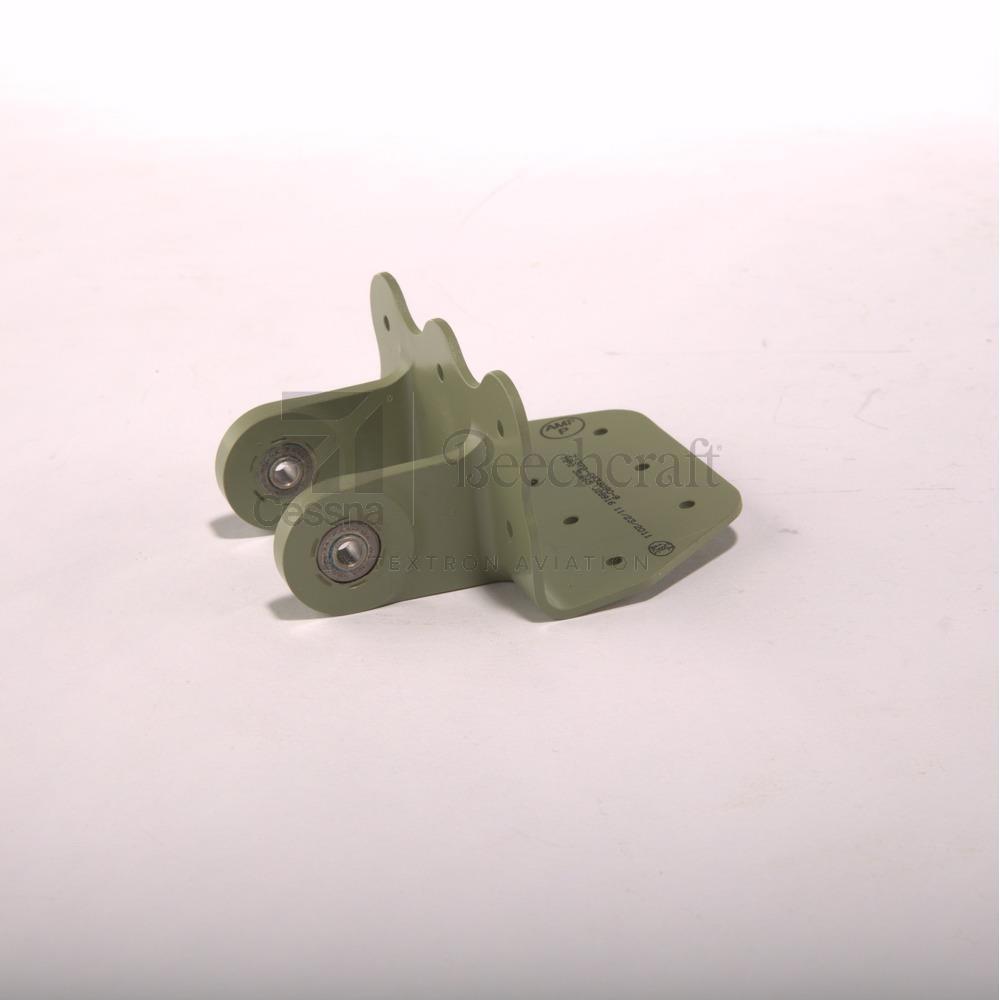 RUDDER TAB HORN ASSEMBLY